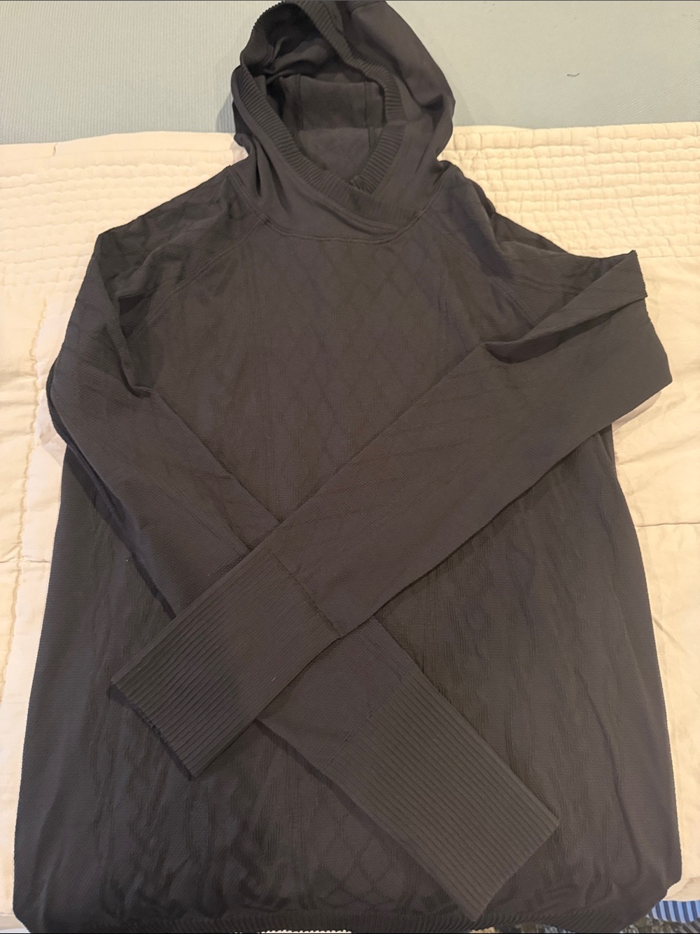 Lululemon Women's Hooded Knit Pullover